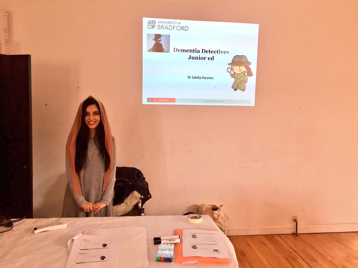 ripaljeet's tweet photo. @SahdiaParveen delivering @DemDetectives session with @GNGBradford Punjabi school kids for #DAW2017 #BAME #dementia #DementiaAwarnessWeek https://t.co/KGsxkILaJL