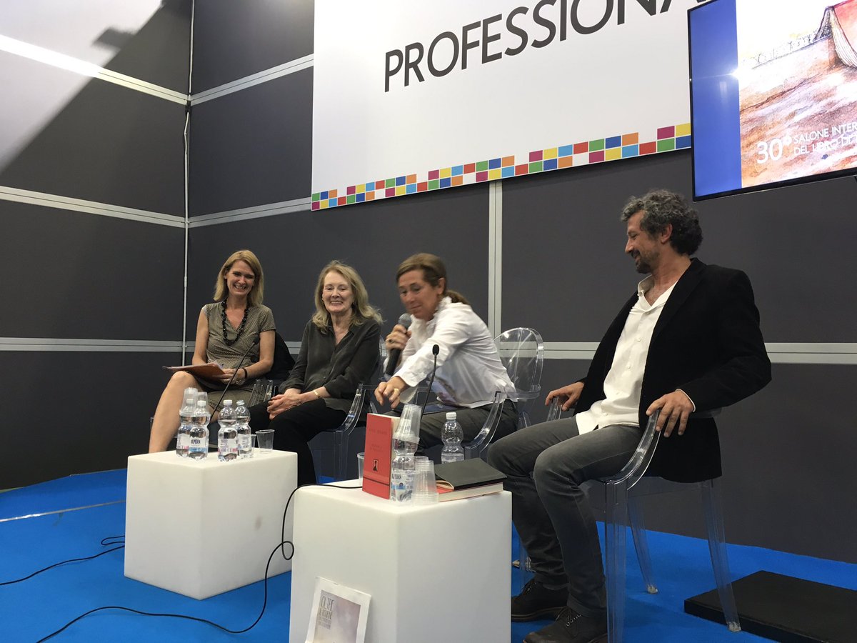 SalonedelLibro's tweet photo. #Flabbi: a proposito di ritmo, tradurre #Ernaux significa tradurre poesia. @lormaeditore https://t.co/tkojv65pqv