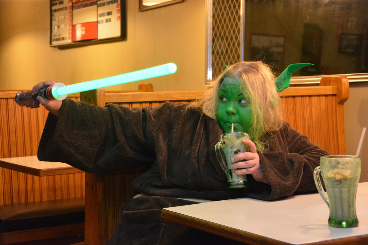 TheWaywardNerds's tweet photo. Defend the root beer float at all costs! #gishwhes #yoda #thewaywardnerds @mforwern https://t.co/gs47gvYCVq