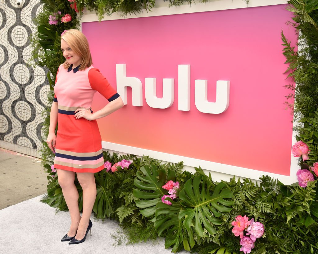 anastyleblog's tweet photo. Check out my new post! Shop Elisabeth Moss’ Ted Baker London Dress :) Shop This Look #celebrityfashion 

https://t.co/gv2mUtzGQb https://t.co/FQLZ6P1cV2