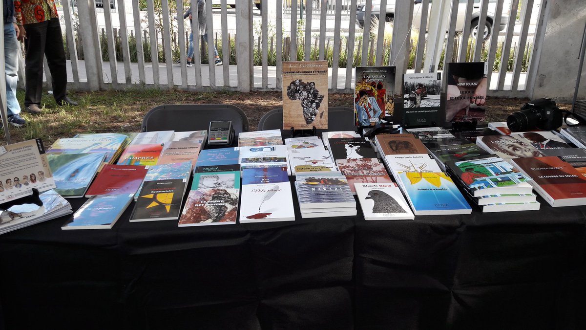 ladoxaeditions's tweet photo. #partagetaculture du 20 au 29 mai 2017 https://t.co/r9IJJkPsac
