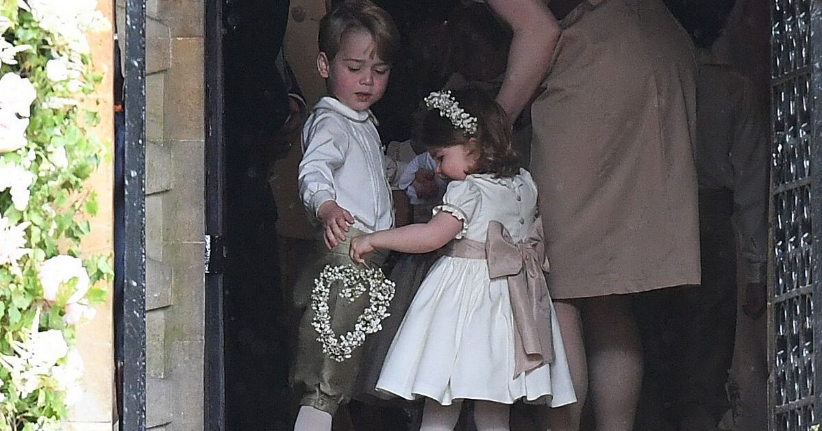zesty_fashion's tweet photo. What Prince George and Princess Charlotte wore to Pippa Middletons wedding https://t.co/OKMjkafgWj https://t.co/hlVgMhKPF9