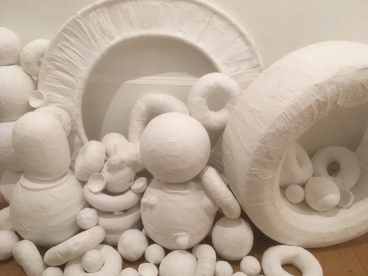contextual_rave's tweet photo. More from the fine art pop up @3Dfound_rave @James_EH_Ward @LindaSDrew @clementine_am @anavicente @FEDiploma @KatharinaKoall https://t.co/mvBp558A14