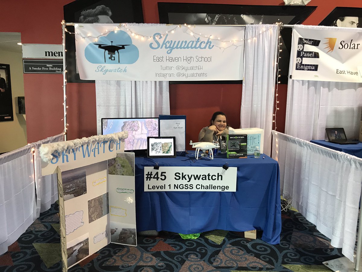 SkywatchEH's tweet photo. Having a fun time at Expo! #skillsinaction 😊 https://t.co/wZqPmOHdof