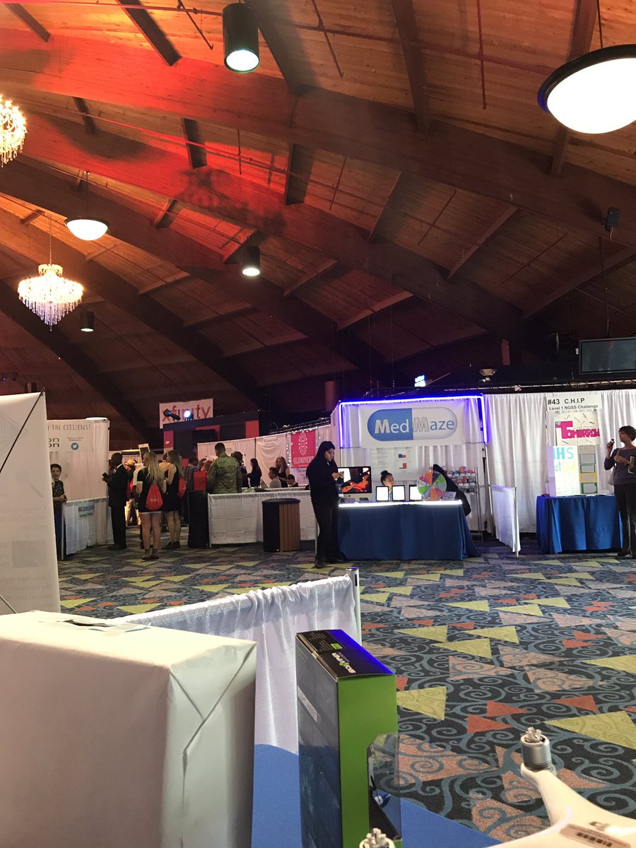 SkywatchEH's tweet photo. So many wonderful booths!! #skillsinaction https://t.co/QB7u5sX2Bo