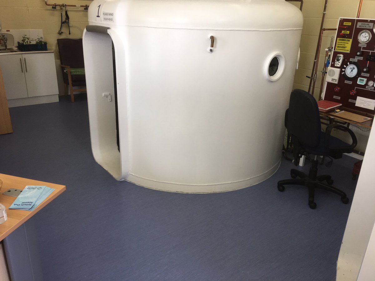 FirstForFloors's tweet photo. @TarkettUK IQ Optima being used in #MerlinMSCentre for the #HyperbaricChambers. @SimonTarkettUK https://t.co/Jrr3a75gaC