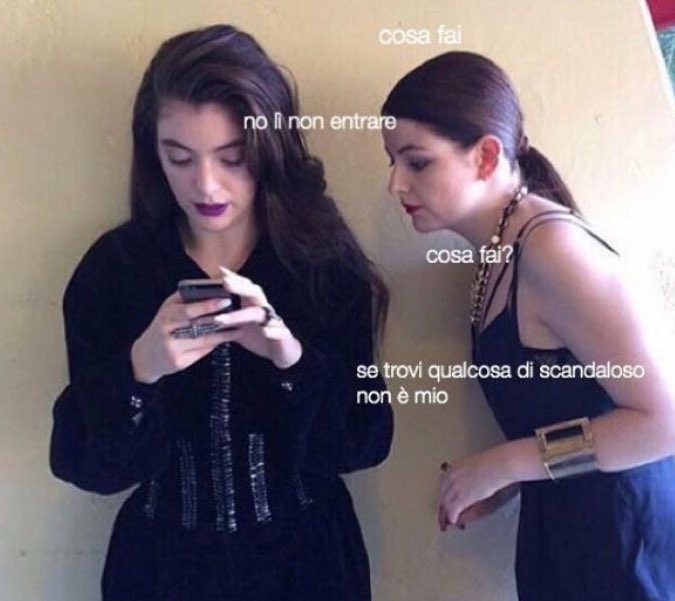 chevitaorribile's tweet photo. Quando un tuo amico ti chiede se può usare il tuo cellulare: https://t.co/iqsYdjBELL