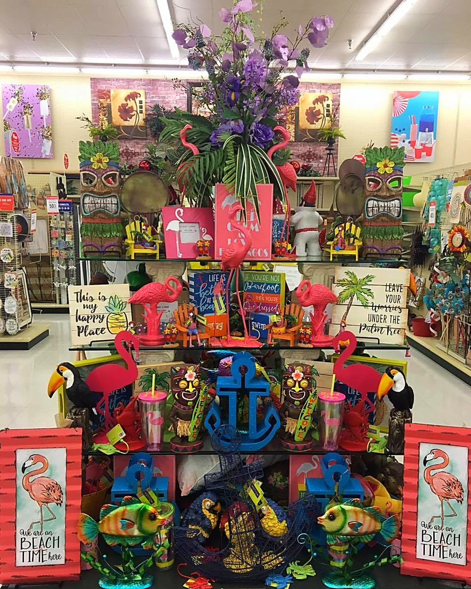 HobbyLobby's tweet photo. Feeling summer ready with this tropical decor! π΄ #HobbyLobbyRun https://t.co/k0hGRSmjQs https://t.co/ihPW2JIub7