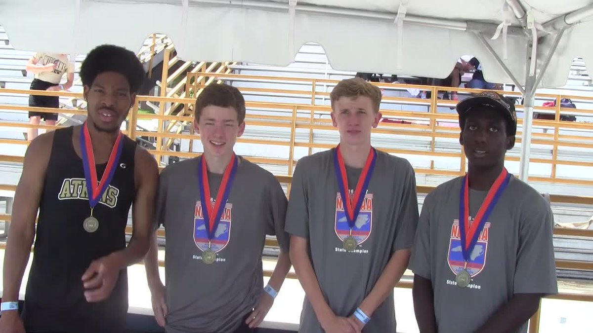 MSCarolinas_'s tweet photo. Atkins boys split a 1:54/1:55 in monster anchor leg to win 4x800 title at #1AStates https://t.co/HVNJFR9Gev watch ->https://t.co/8RFktXDpuQ https://t.co/xdxGI9UcJ1