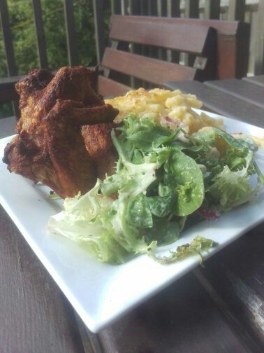 miseen2017's tweet photo. 🎉 special for today only🎉
Macaroni cheese, chicken wings and salad £6.50
Don't miss out!! https://t.co/PyLs8lHJ2m