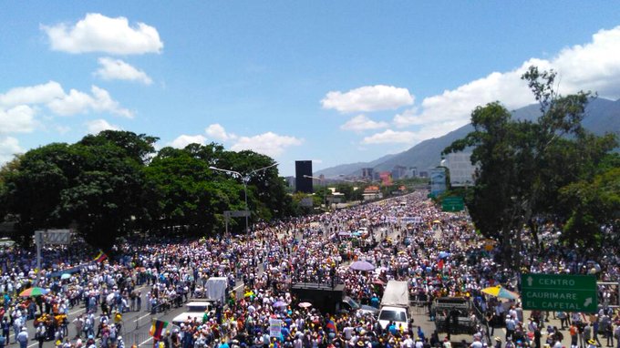 Ver imagen en Twitter Ver imagen en Twitter