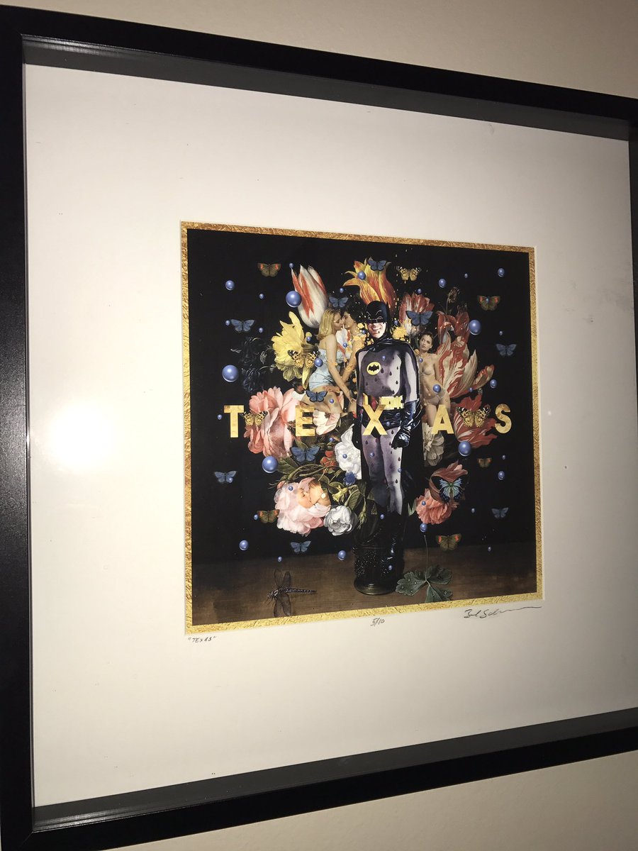 miakhalifa's tweet photo. Never been able to walk into YardDog w/o leaving w one of your pieces @Bob_Schneider. No art has ever suited me more than this. https://t.co/ctX6YmoxOn