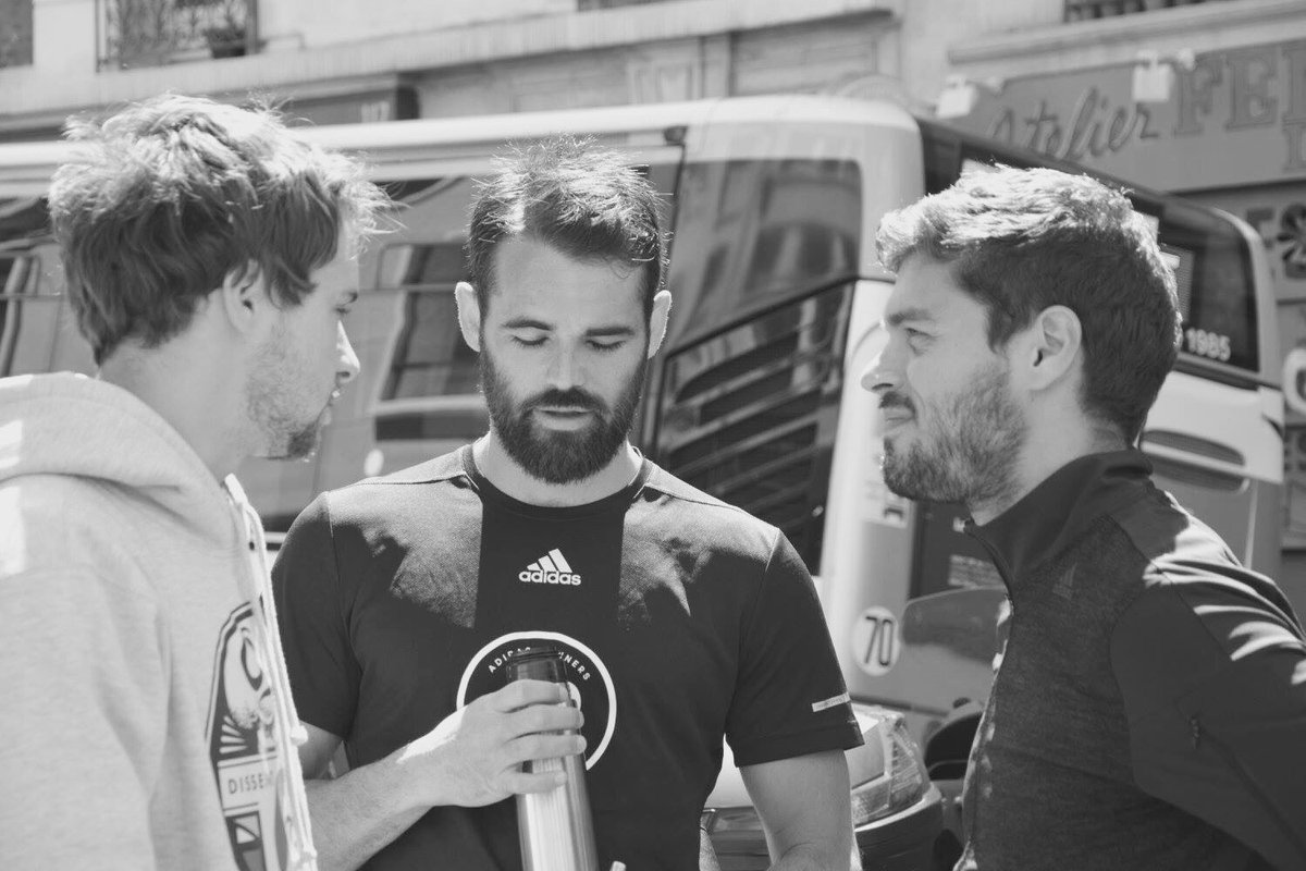 LauretteRunning's tweet photo. ON VA GAGNER #24hours #aucarton #whyirunparis #whyirunpigalle #pureboost @SebasCourquin @AR_Pigalle https://t.co/cPJkzvIqBO