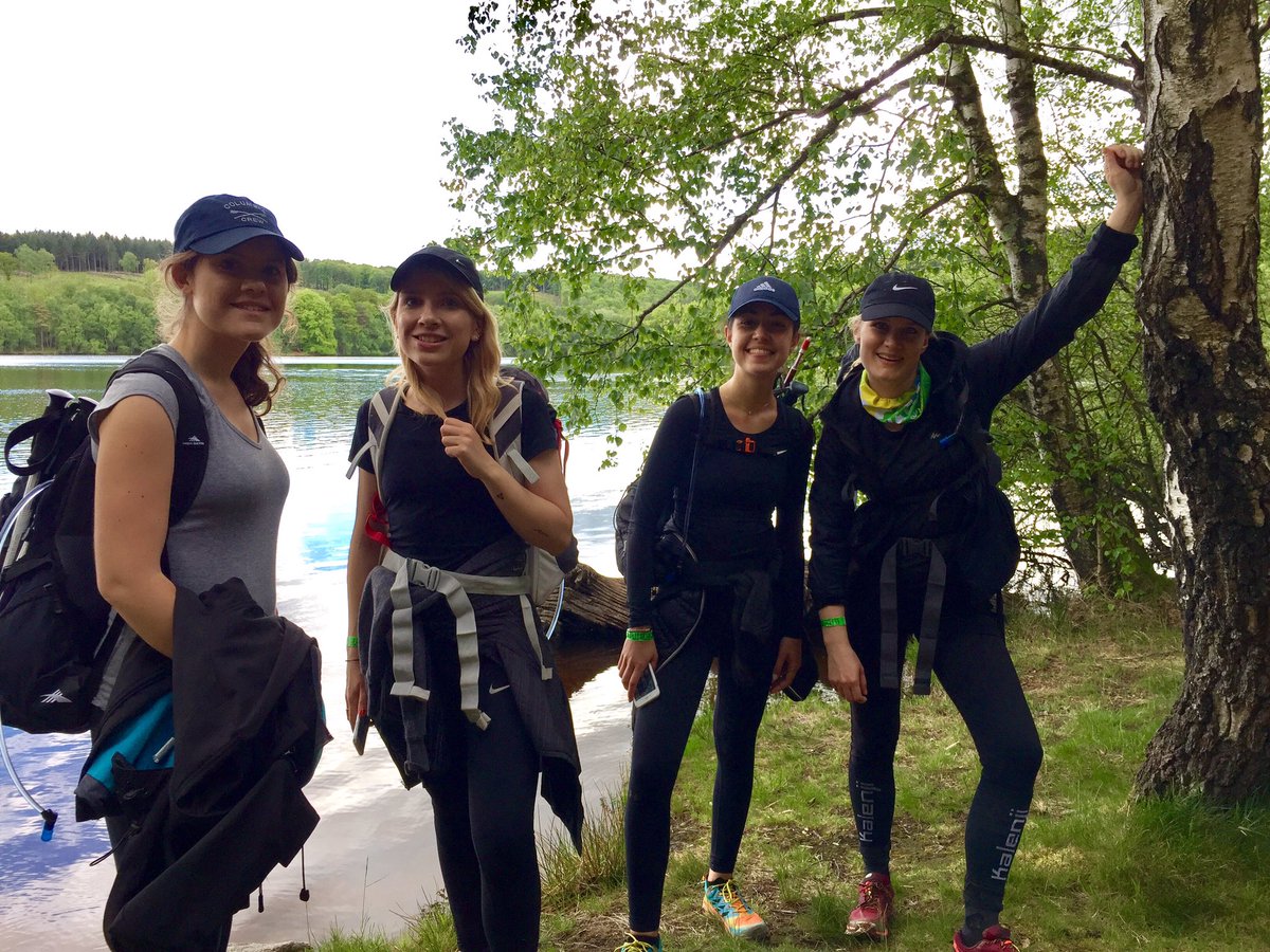 Trailwalker_FR's tweet photo. Entre forêt de st leger, abbaye de la pierre qui vire et lac de st Agnan, les équipes profitent du #morvan #trailwalker #marchezavecoxfam https://t.co/V8D469A4IU