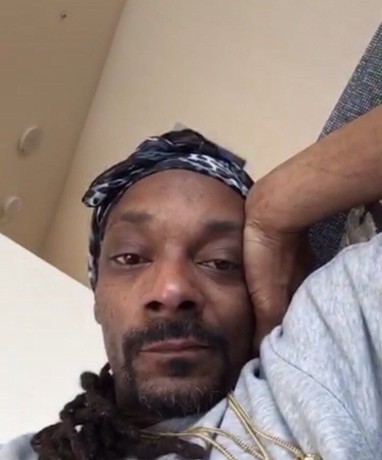 MozzeyFlaco's tweet photo. ... People who start cooking and say "Watch the pots for me"
And then disappear for an hour.. God is watching you https://t.co/YDVWKmpEki