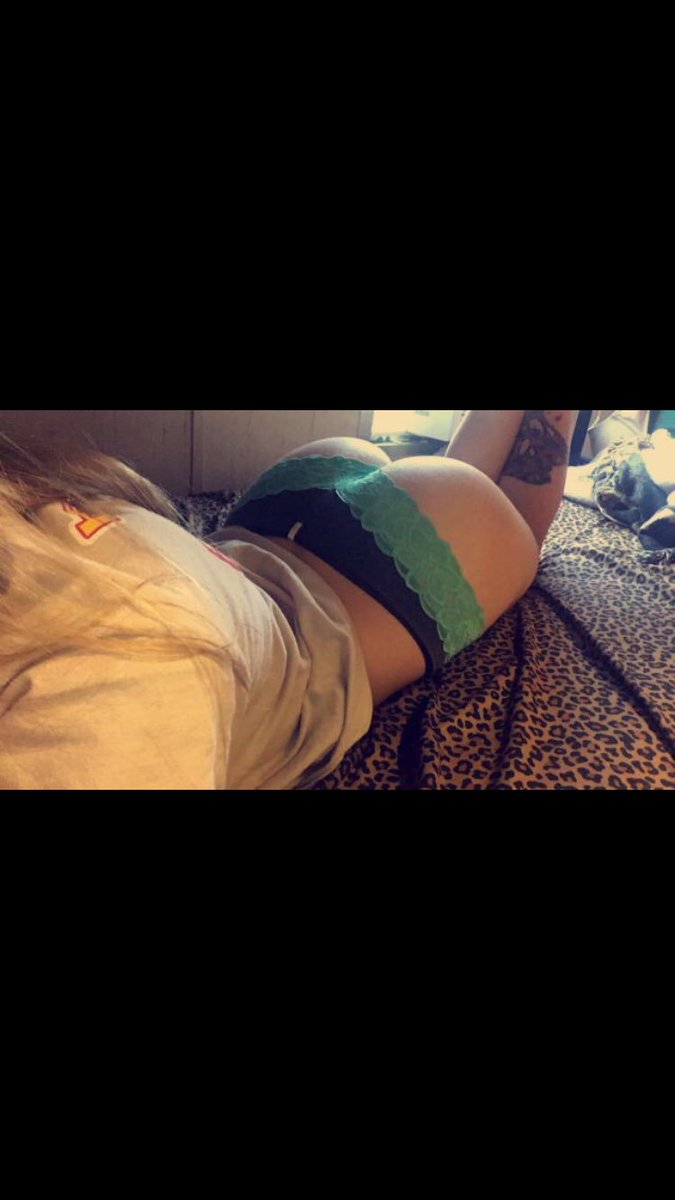 snowbunnycity's tweet image. Oh word 👀 #SnowBC