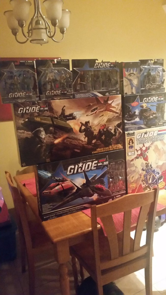 JasonRoyalty3's tweet photo. Thank You @Hasbro for sending me all of these amazing free toys! #GIJoe #hasbro #yojoe https://t.co/6W11SfCdBZ