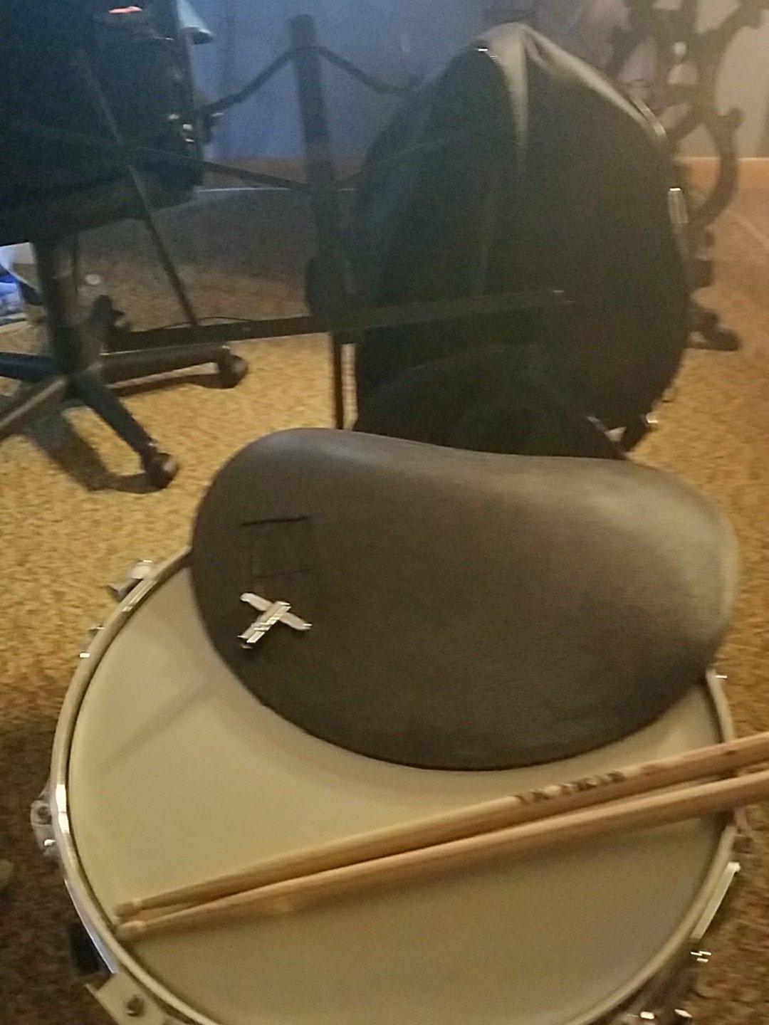 R on Twitter "20 at a yard sale, came with a case, sticks, stand