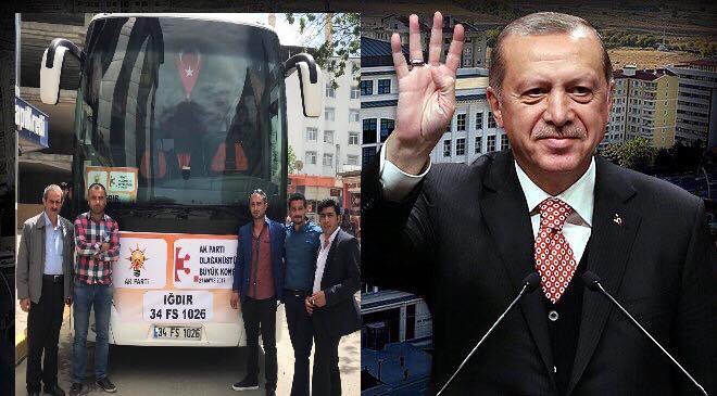 tutulmazahmet's tweet photo. AK Parti'de 3. Olağanüstü Büyük Kongre'nin hazırlıkları tamamlandı. 

Tarihi olaya tanıklık etmek için Gençlerimizin Otobüsü Ankara yolunda. https://t.co/lQTI06QyNt