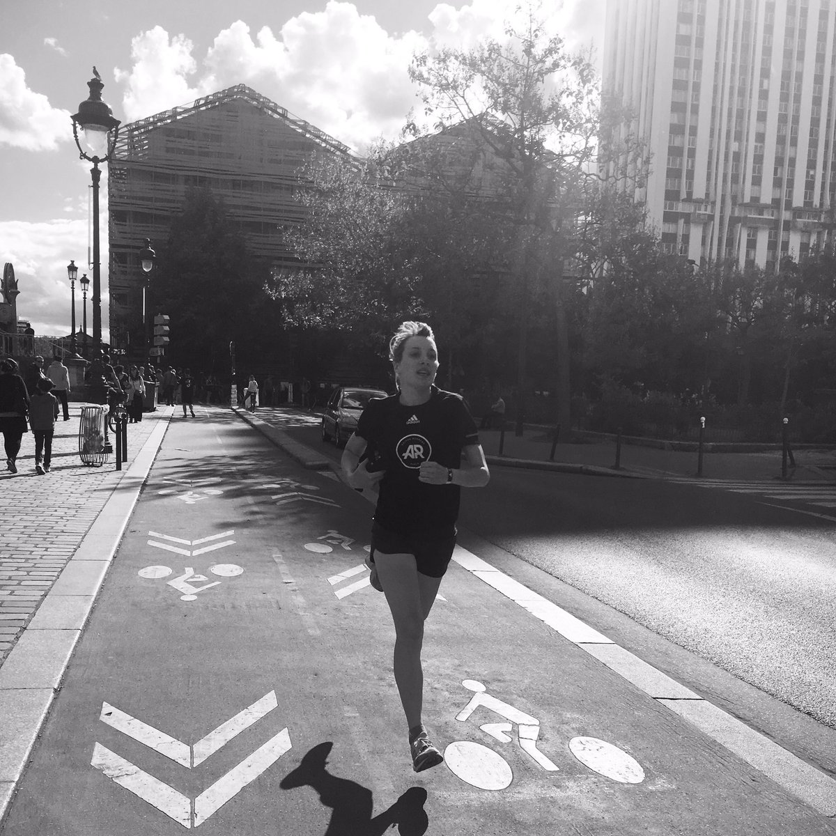 🐎 24H Street Race 🐎

#StrongerTogether #whyirunjaures #whyirunparis #PureBOOST DPR #RoadToTheFinale #24hStreetRace