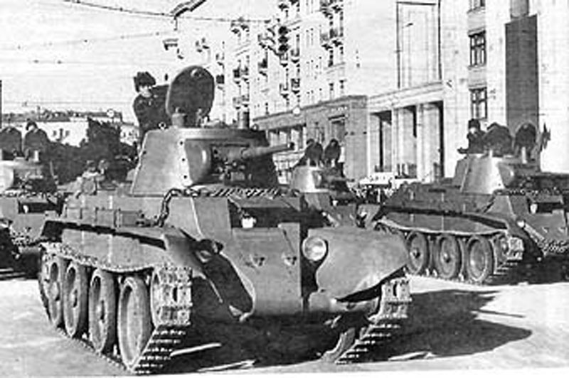 tankfeed's tweet photo. A Brief History of the Russian BT-2 Tank via @warhistoryOL https://t.co/LSH2yQFesh #WW2 https://t.co/LlDb8kb3cy