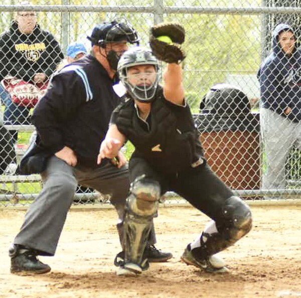 KentwoodConks's tweet photo. Catch the girls softball team at 6-Plex in Enumclaw at 11 a.m. against Union. #BeAConk #WestCentralDistrict

Photo Credit: @picturedmemorie https://t.co/ADTjZT6gy6