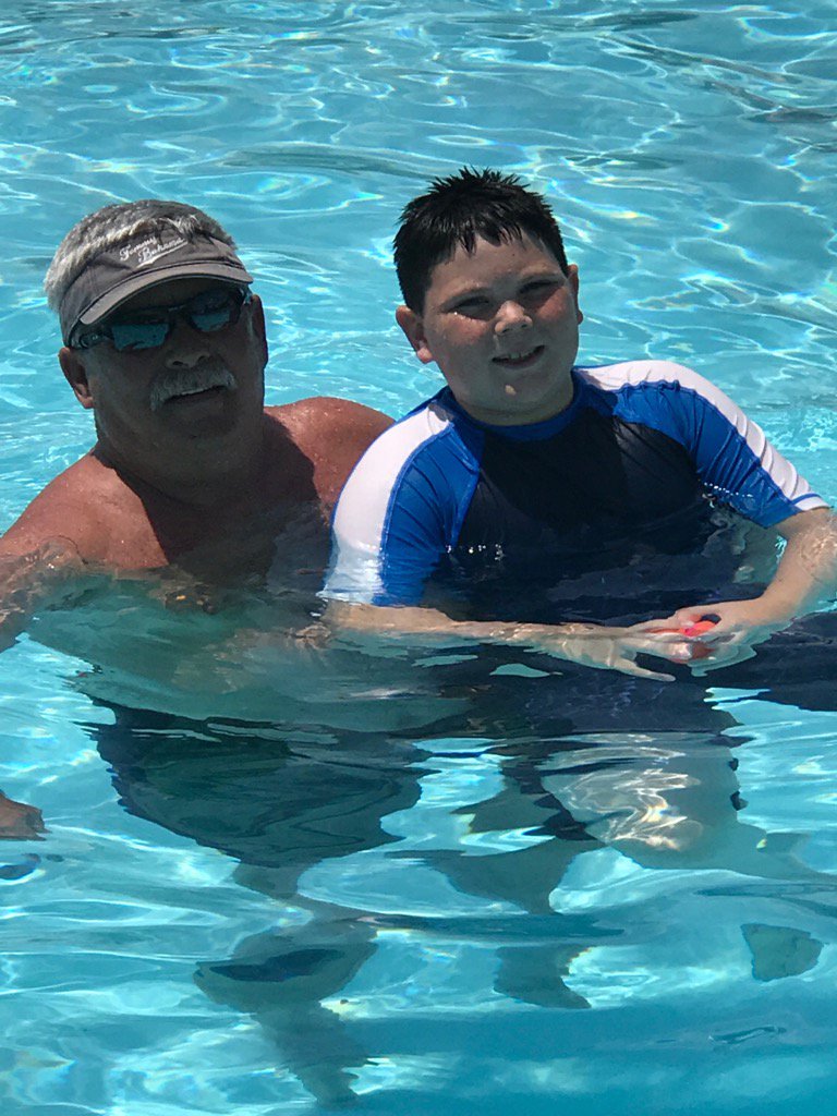 buttonhale's tweet image. 