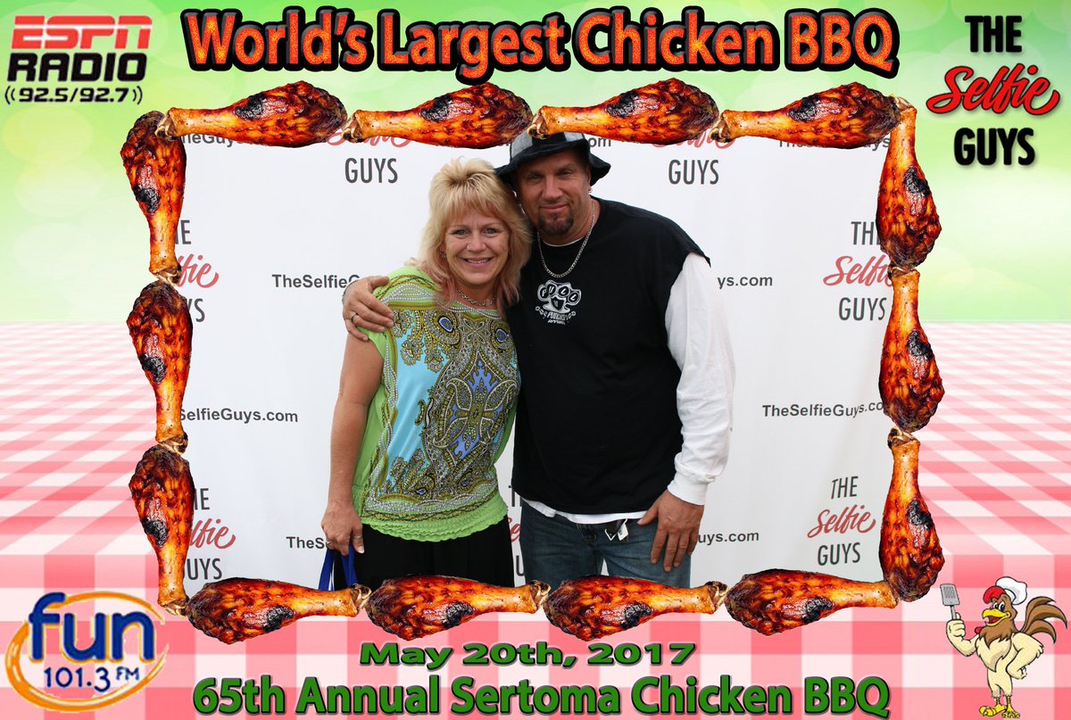 TheSelfieGuys's tweet image. #TheSelfieGuys #Fun101 #ChickenBBQ #PictureTaker #IceBreaker #MemoryMaker #Selfies #ThePartyStartsWhenWeArrive