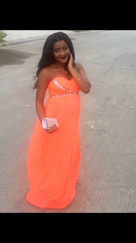 HotGirlRedd's tweet photo. Prom 😌 https://t.co/0R4zF1CS6I
