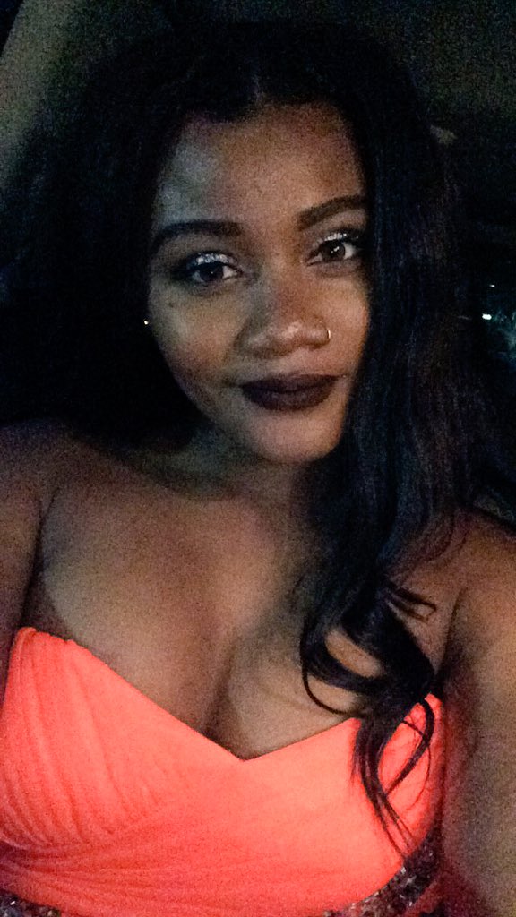 HotGirlRedd's tweet photo. Prom 😌 https://t.co/0R4zF1CS6I