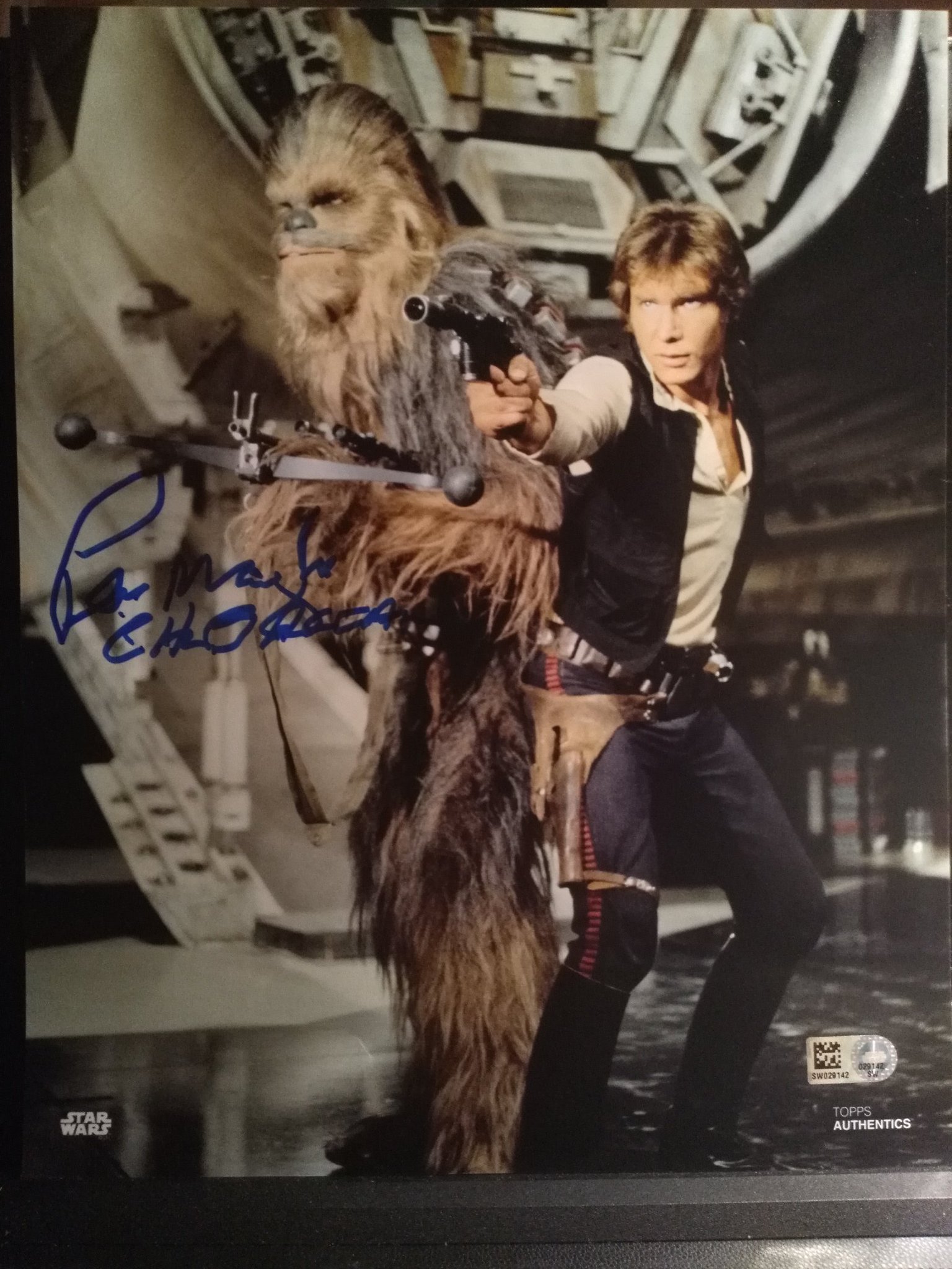 Happy birthday to the only one Chewbacca, Peter Mayhew ! It was a pleasure to met you at the 