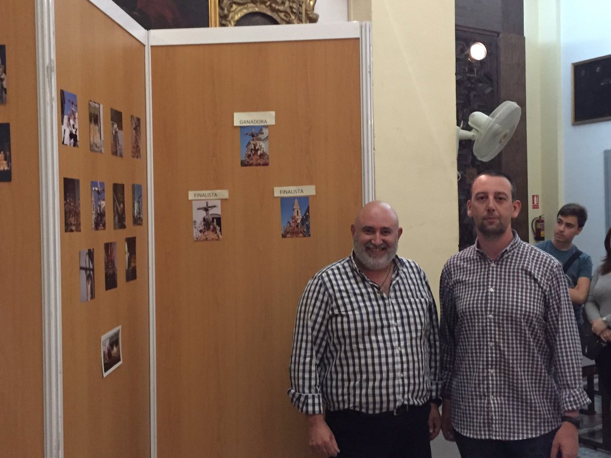 Ayer, viernes 19 de mayo, fue designado ganador del concurso de fotografía “Jueves Santo 2017” D. Fernando Moreno Anguita.