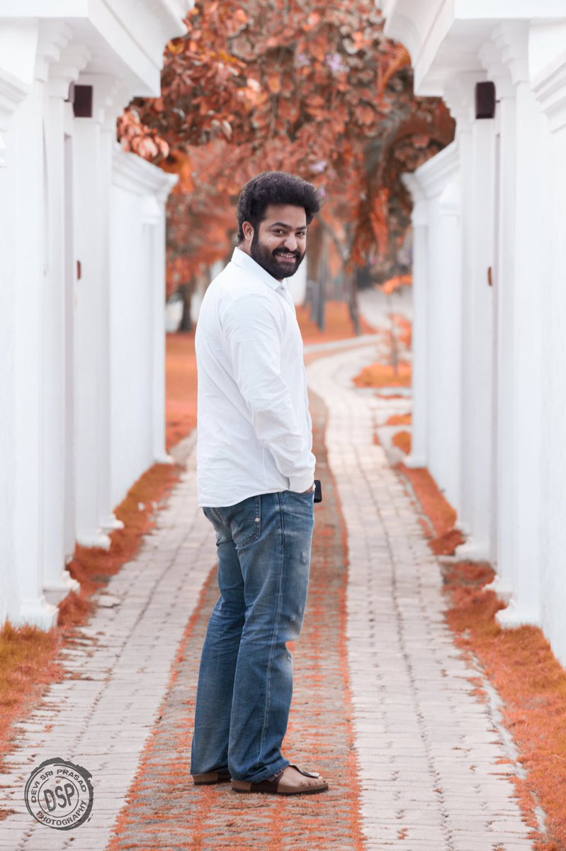 ThisIsDSP's tweet photo. Happiest &amp; Musical Bday to d Roaring YOUNG TIGER Dearest @tarak9999 !! ❤️🎹A pic that I clicked during d composing of JLK! Hope u like it😁🎹 https://t.co/9ZT0djPz8o