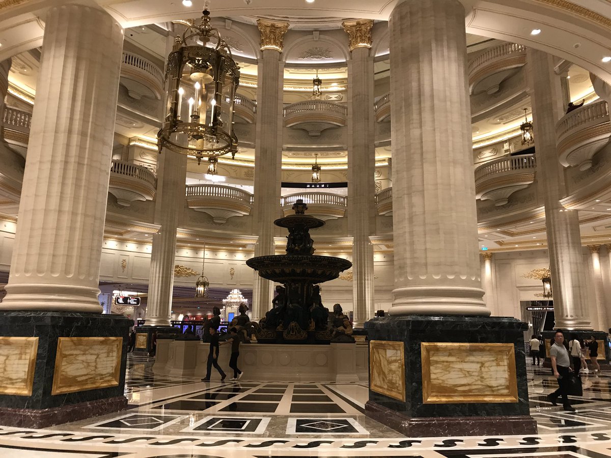 iLodger's tweet photo. The Parisian Macao (1) - Macau, China https://t.co/8dVuf3TqdI