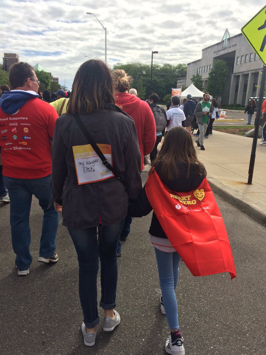 makbischoff's tweet photo. So proud to walk in tribute to my beautiful daughter - and survivor - at the 2017 Heart Walk! https://t.co/iEjkYbWyIo