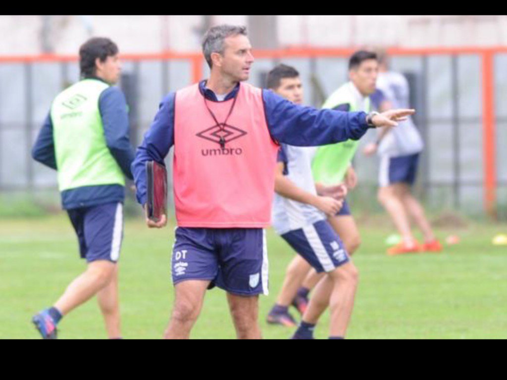 pablohlavallen's tweet photo. Ahora sí !!! Vamos por todo a Brasil... Todo para ganar y a seguir viviendo el sueño de la Libertadores. Vamos los DK https://t.co/OAAJCgWELz
