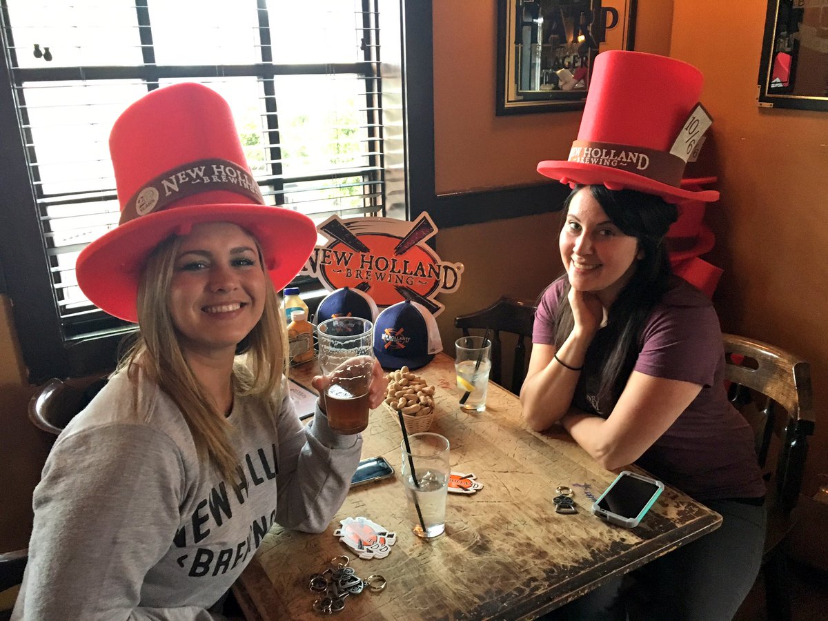 MichiganGonzo's tweet photo. Come on down folks! O'Toole's, Black Heron, The Anchor and @newhollandbrew #barcrawl Tacos at 4 pm. at #theknickerbocker @ExperienceGR https://t.co/phEy2PdXGc