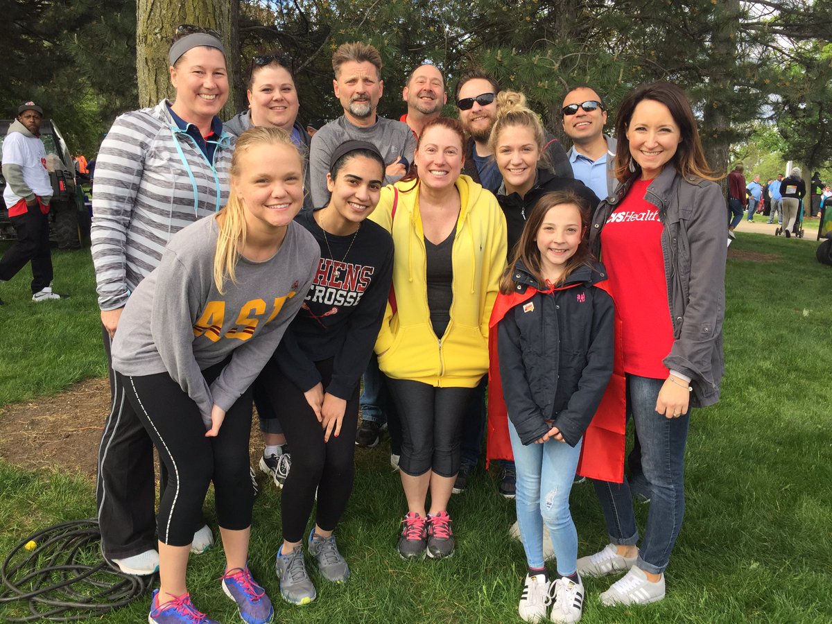 makbischoff's tweet photo. CVS R42 supporting the 2017 American Heart Walk!! #proud9 https://t.co/ciVHvC7O4N