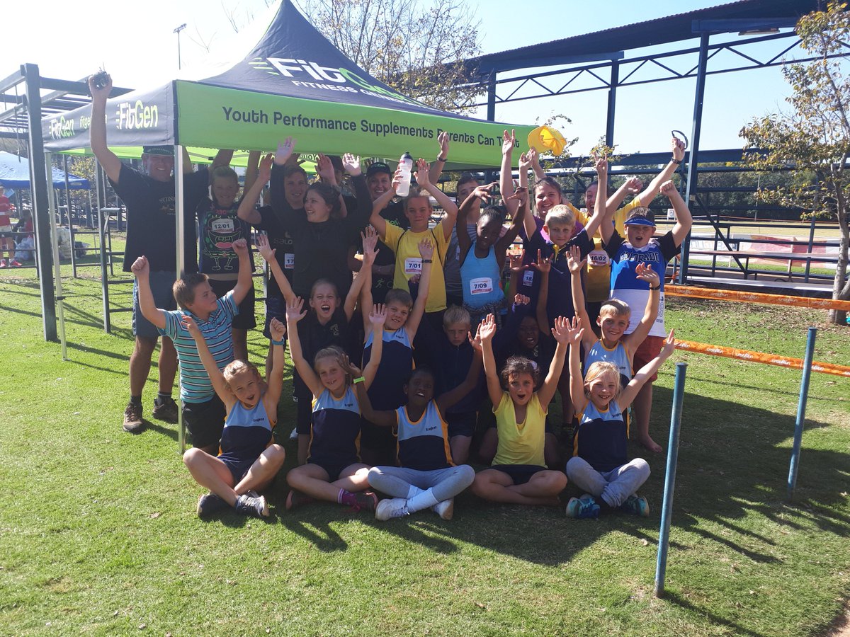 gmaxb08's tweet photo. Our winning school at the @TheUIPM #lrct JHB event today. Prize proudly sponsored by #FitGen. https://t.co/H4svF378ME