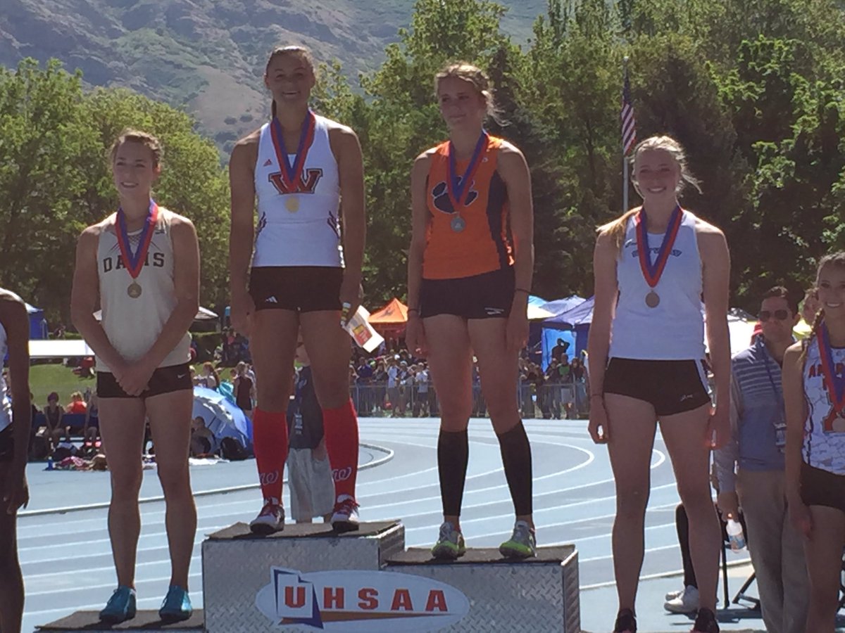 RunningBengals's tweet photo. Jordan Brandt places 2nd at State Track! https://t.co/Ht8ebIMdpX