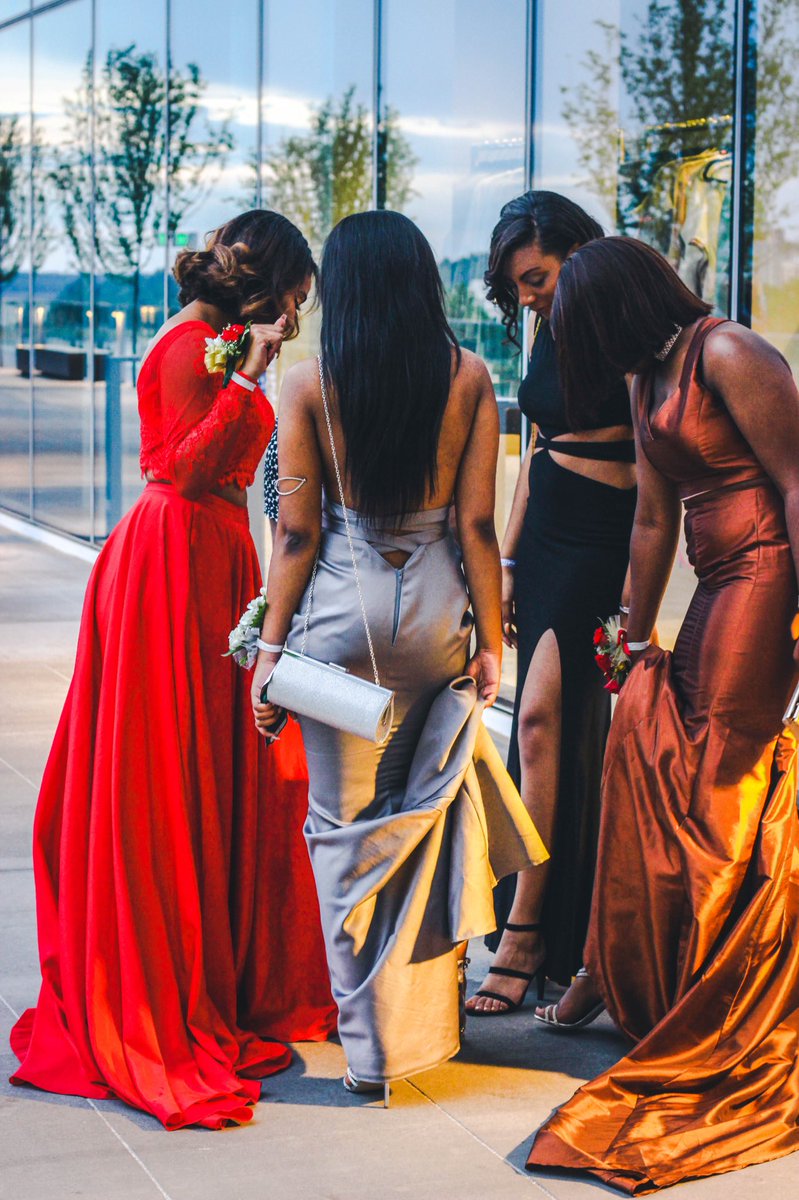 3mmattt's tweet photo. Sneak peek of @Oniinexa 's prom shoot. #OxonProm2k17 #Prom2k17 https://t.co/V8T7yWweGL