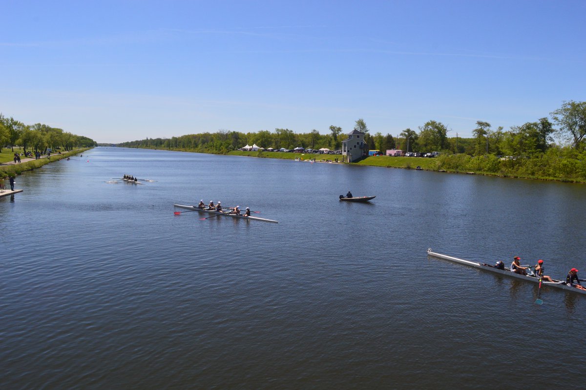 Barkovich1Joe's tweet photo. #Coxed fours head toward the start position, #SNRC High School Invitational, #WIFC course, Welland. https://t.co/w0ohKvfa2N