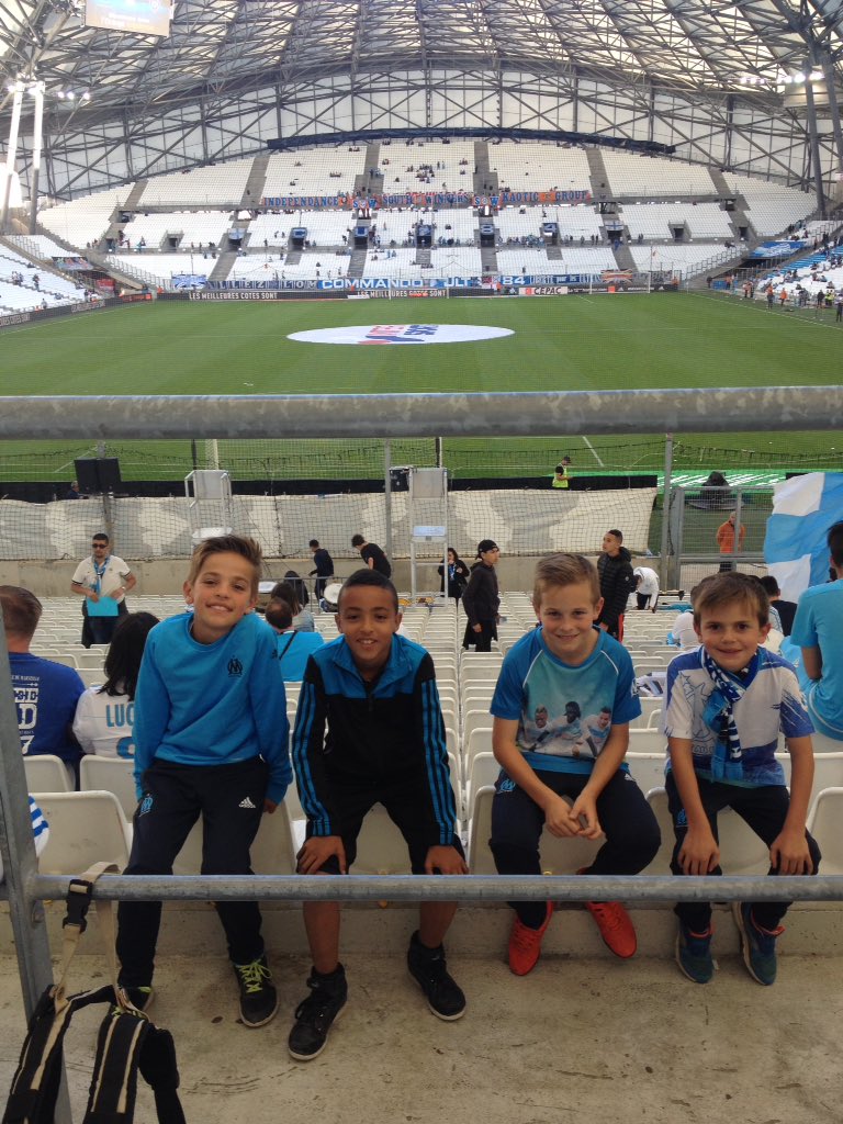 brunoused's tweet photo. #monOMSCB en place les minots https://t.co/LMnnFUC14f