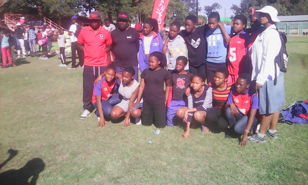 MoletjieSports's tweet photo. Indigenous Games
Today`s updates: In team #khokho in team #diketo in team #DreStockis n team #dibeke. This really shows how we work. #1LOVE https://t.co/Sx746BPvFK
