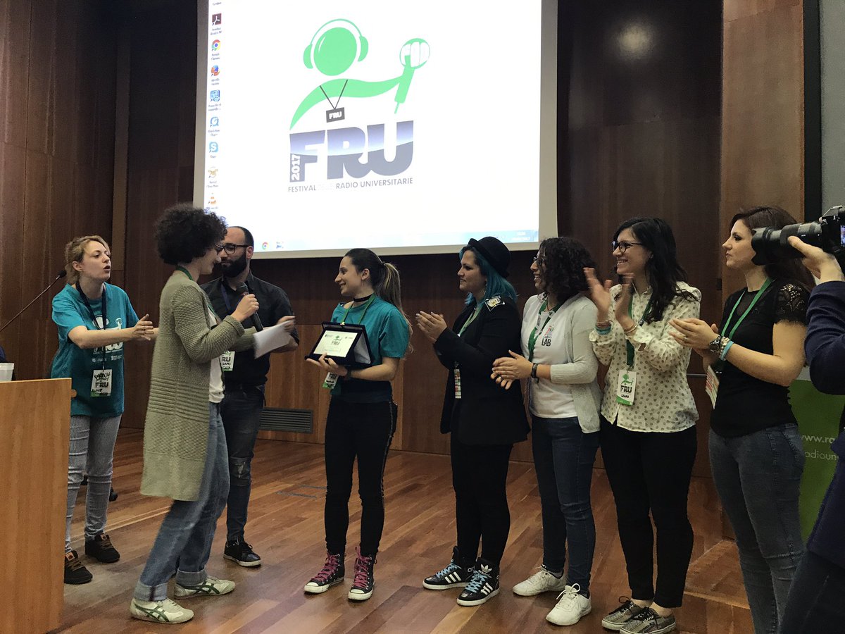UniVerona's tweet photo. Vincitore miglior format radio universitarie 2017 è "C'era una volta il cinema" di @RadioLabF2 #fru2017 https://t.co/1v3jNAl3Fh