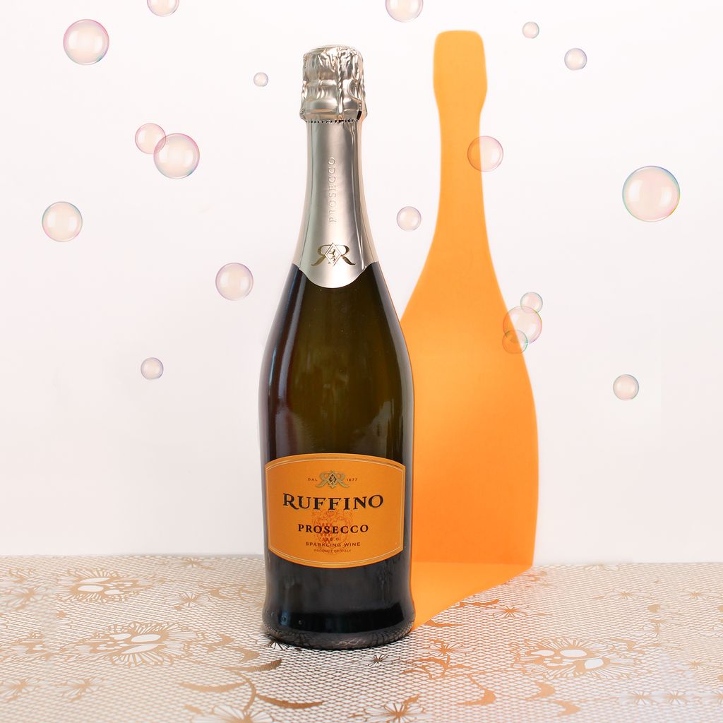 TheKit's tweet photo. Saturday calls for bubbly and @RuffinoWines, which makes us think of #TheKitConnect. Relive the good times 🍾 👉 : https://t.co/zXOf7jWeE8 https://t.co/6bWX1HS3De