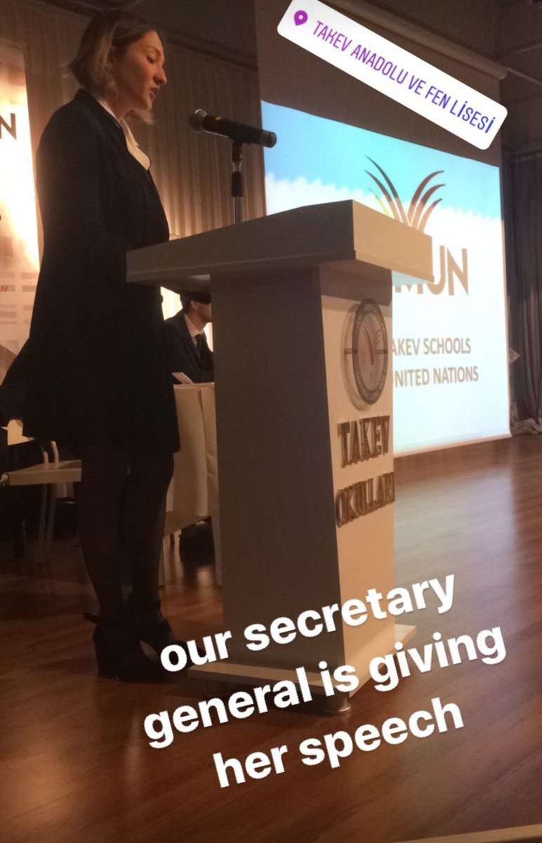 itsmunofficial's tweet photo. What a great first day! #itsmun17 #theworldneedsyou 🌎❤️ https://t.co/9hlLuh3qJ4