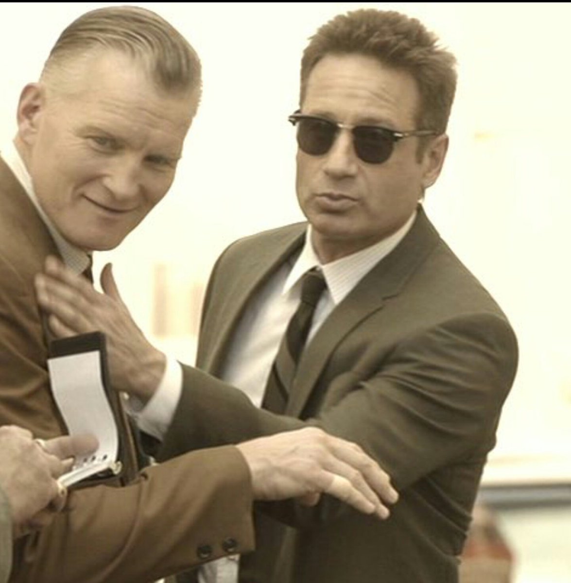 rae_noelle's tweet photo. #chancekelly #davidduchovny #greydamon #clairholt work buddies, 60s cops #IMissAquarius https://t.co/ppmaf7Nk4i