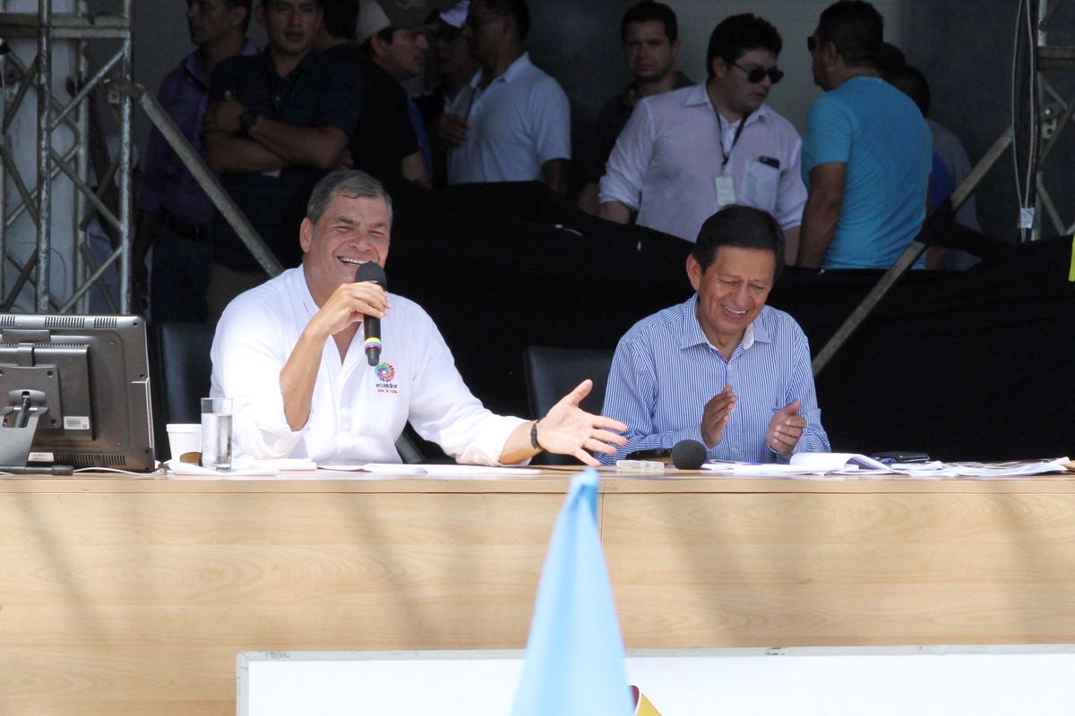 AgriculturaEc's tweet photo. “Gracias a todos compañeros, han sido 10 años maravillosos”, @MashiRafael #Enlace523 https://t.co/KFbYVN6npB