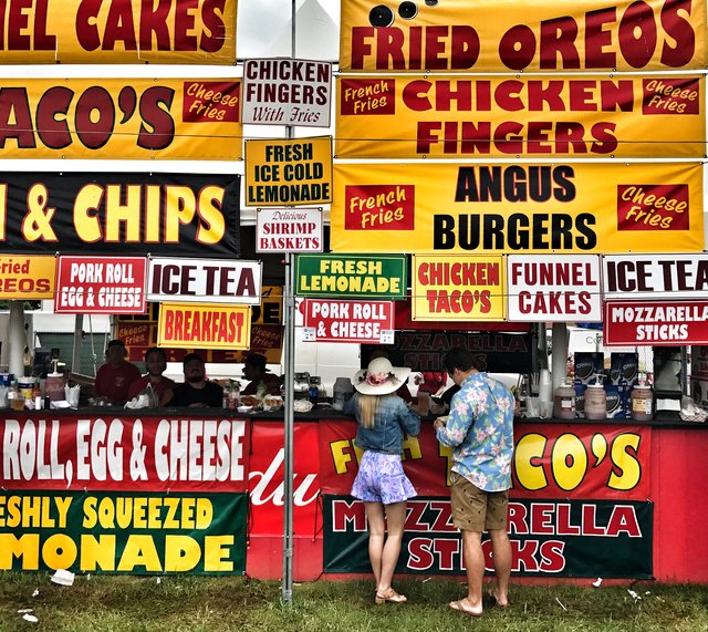 espnphoto's tweet photo. Food choices in the Pimlico infield.  142nd running of the Preakness Stakes.
Bill Frakes... https://t.co/ejHkVDeXmX https://t.co/JQ0f9KUI9R